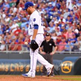 Aug 7, 2017; Kansas City, MO, USA; Kansas City Royals starting pitcher Ian Kennedy (31) reacts after walking in a run in the fourth inning against the St. Louis Cardinals at Kauffman Stadium. Mandatory Credit: Denny Medley-USA TODAY Sports