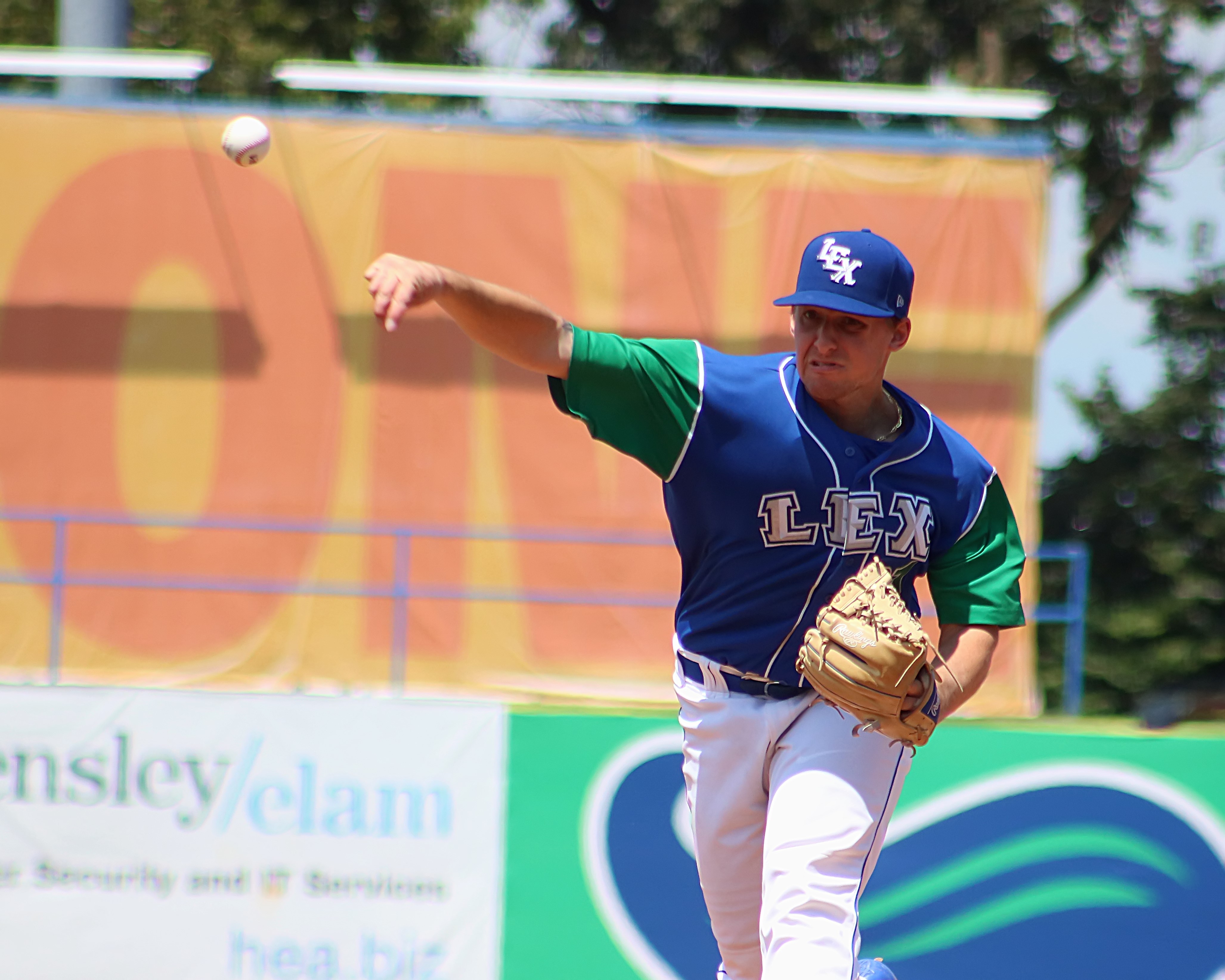 Charlie Neuweiler, RHP, Lexington Legends, Delivers2-frontal view_filtered